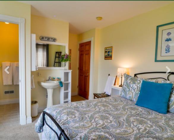 Country Hermitage Bed & Breakfast Acme Екстериор снимка